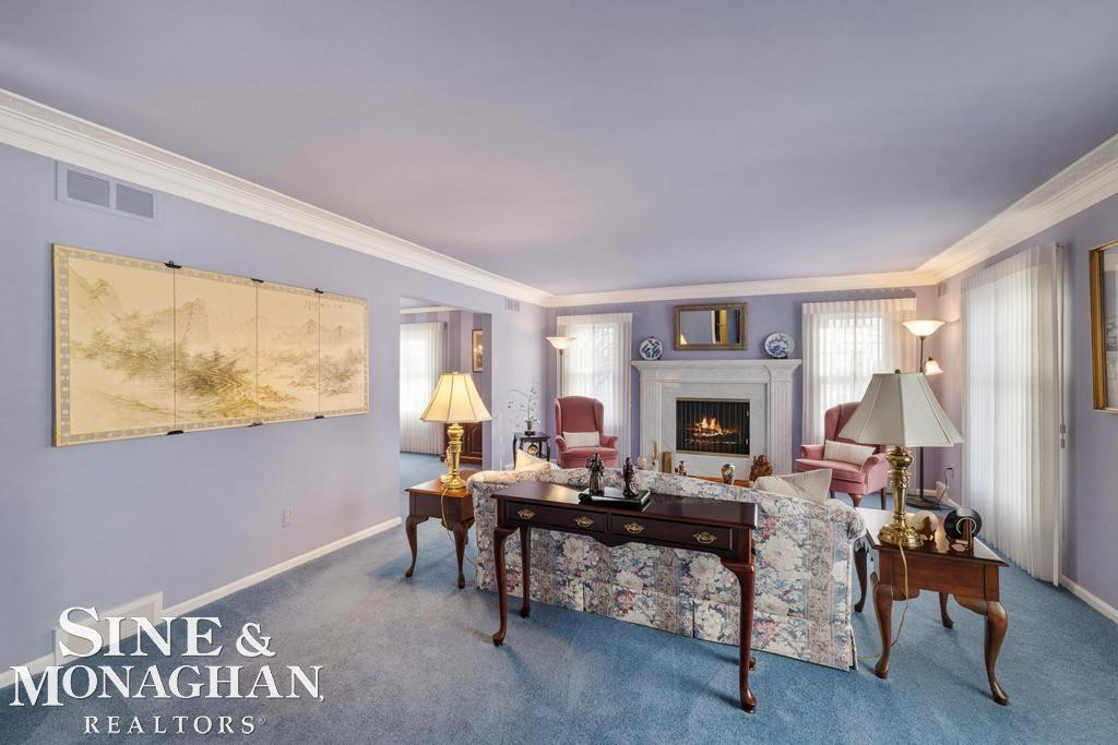 8 Lake Shore Lane, Grosse Pointe Shores, MI 48236 — Photo 14
