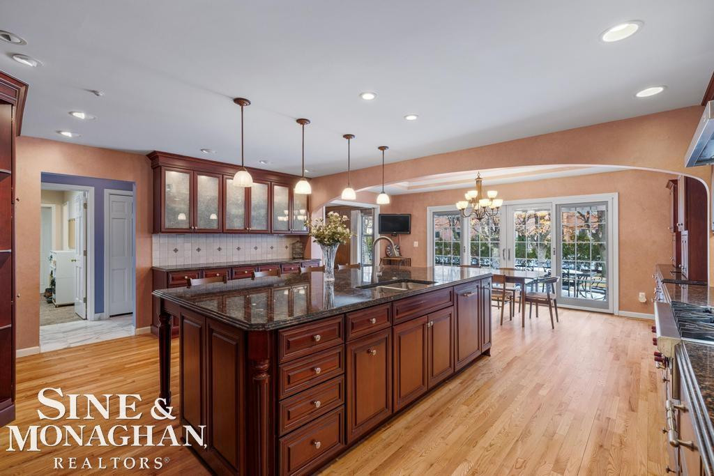 8 Lake Shore Lane, Grosse Pointe Shores, MI 48236 — Photo 22