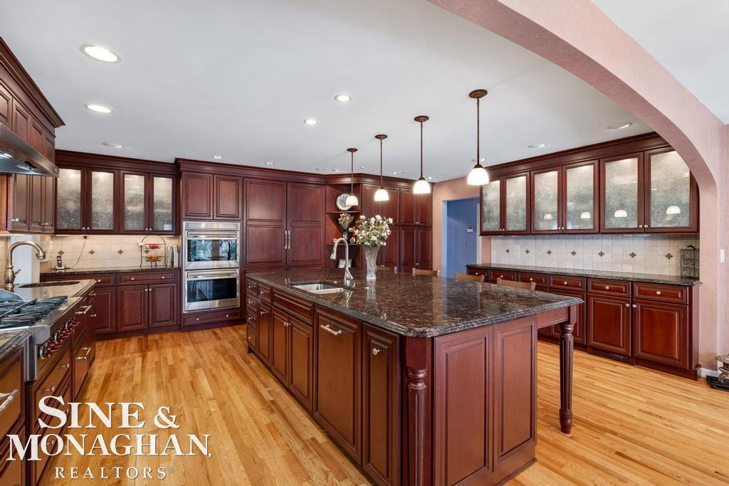 8 Lake Shore Lane, Grosse Pointe Shores, MI 48236 — Photo 26