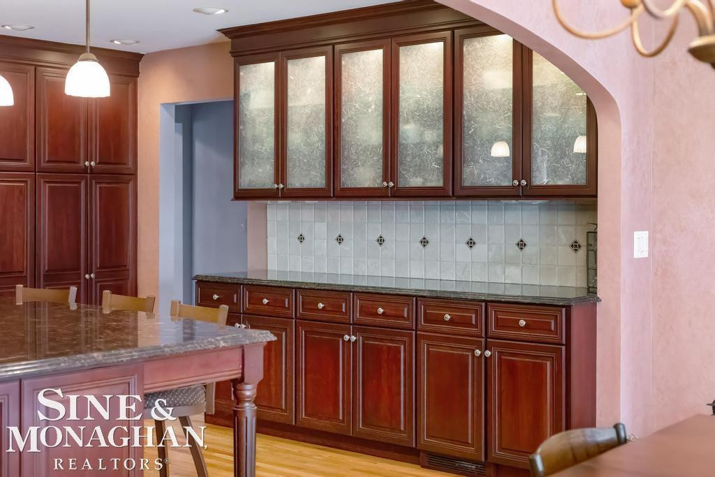 8 Lake Shore Lane, Grosse Pointe Shores, MI 48236 — Photo 31
