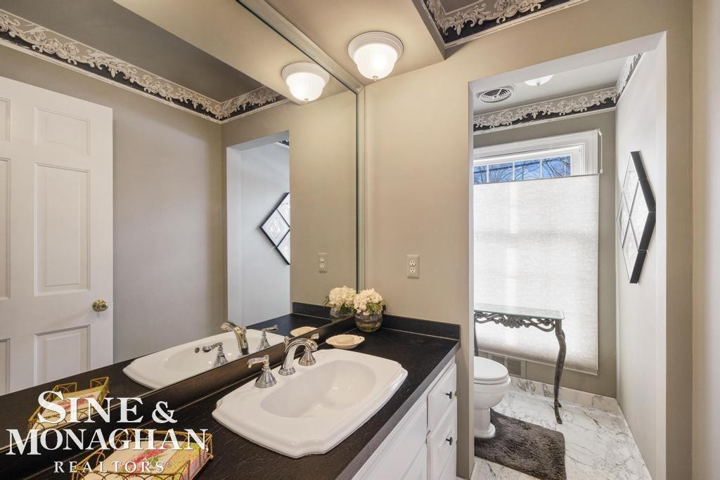 8 Lake Shore Lane, Grosse Pointe Shores, MI 48236 — Photo 38