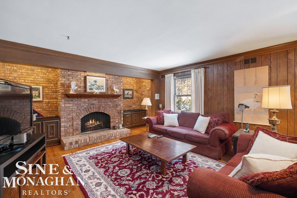 8 Lake Shore Lane, Grosse Pointe Shores, MI 48236 — Photo 45