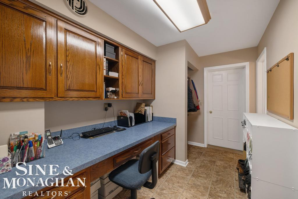 8 Lake Shore Lane, Grosse Pointe Shores, MI 48236 — Photo 49