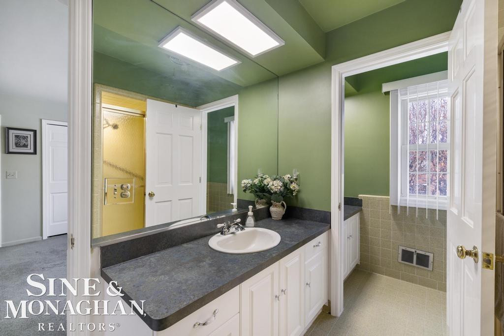 8 Lake Shore Lane, Grosse Pointe Shores, MI 48236 — Photo 58