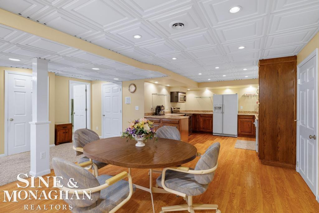 8 Lake Shore Lane, Grosse Pointe Shores, MI 48236 — Photo 70