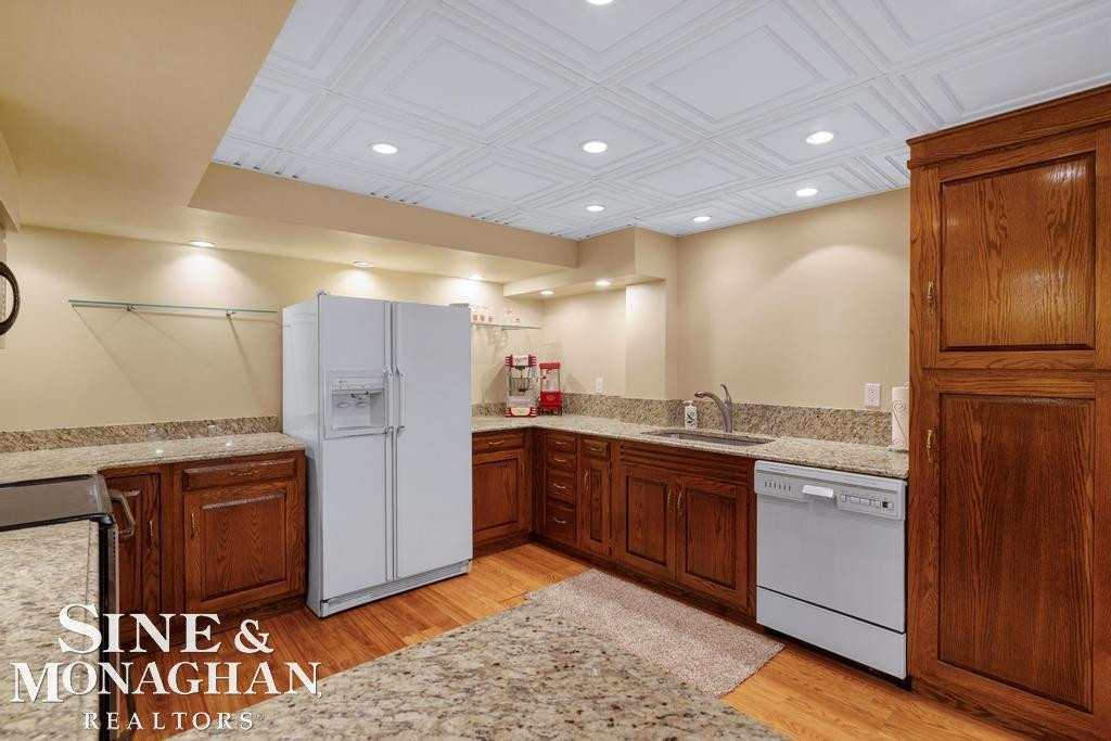 8 Lake Shore Lane, Grosse Pointe Shores, MI 48236 — Photo 72