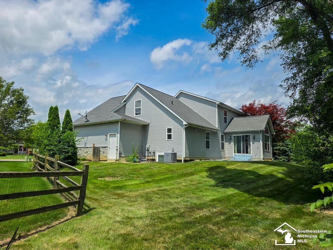 14922 Wildwood Drive, Monroe, MI 48161 — Photo 24