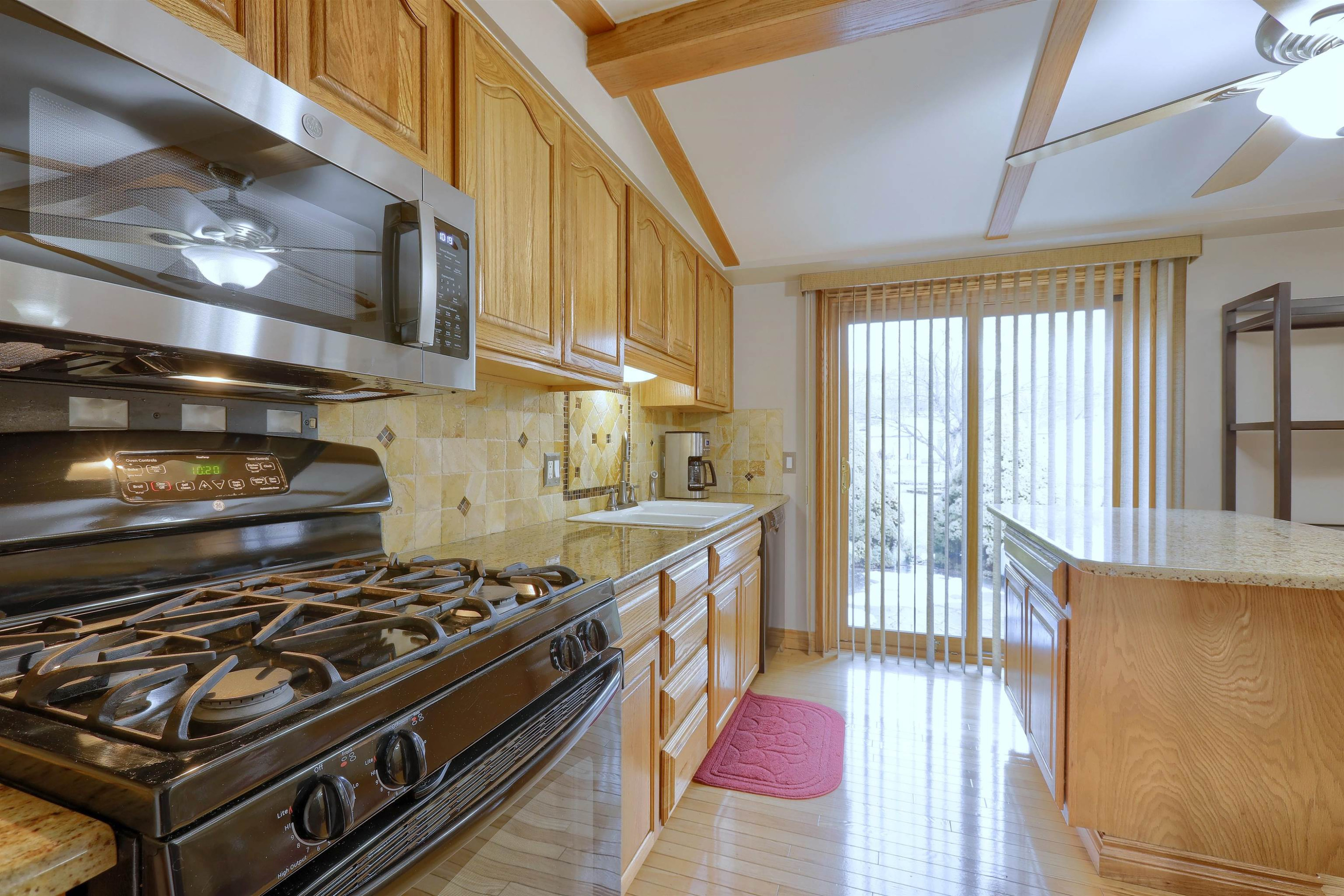 34405 Shorewood Street, Chesterfield, MI 48047 — Photo 8