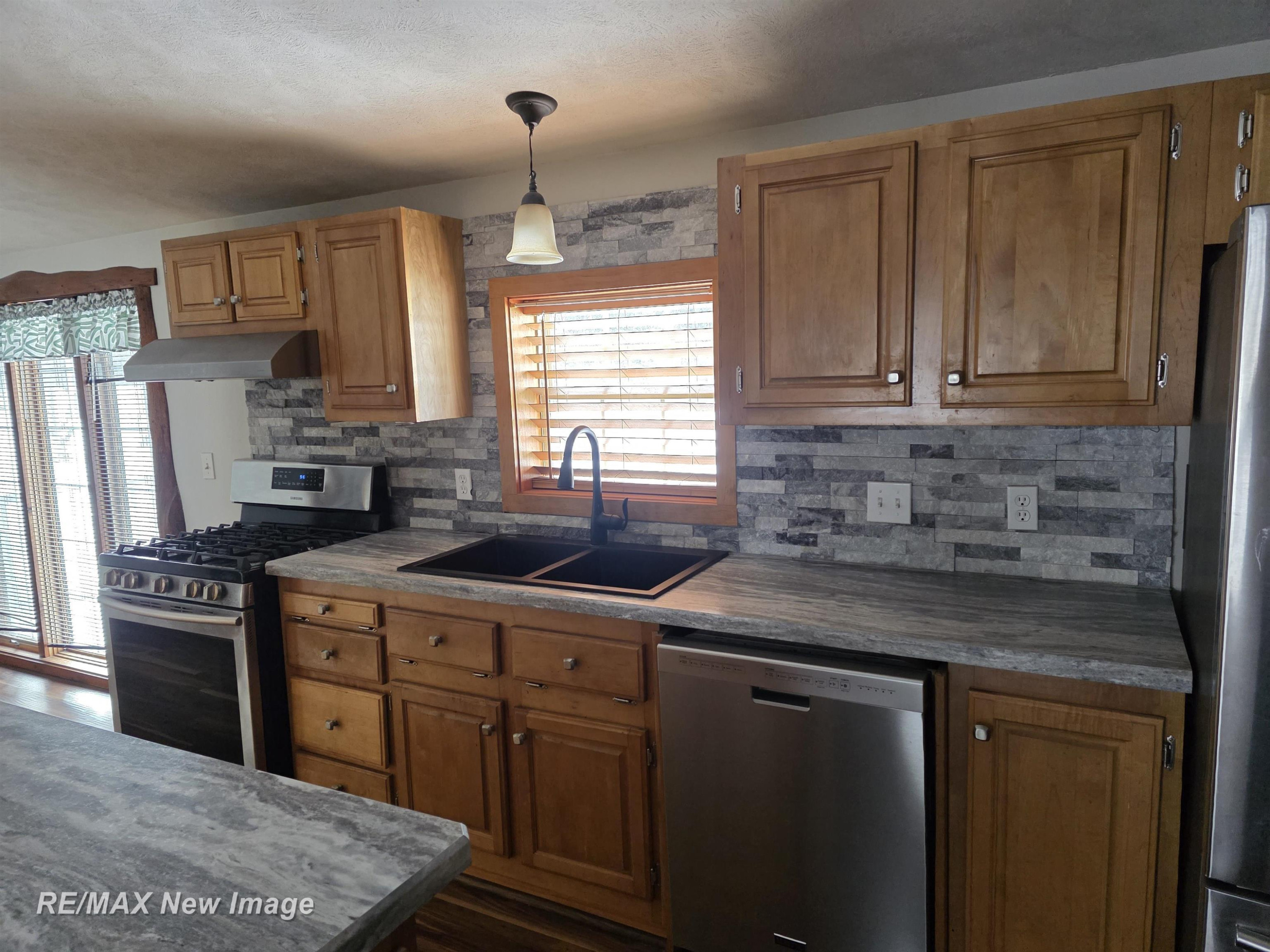 16475 Baldwin Road, Chesaning, MI 48616 — Photo 13