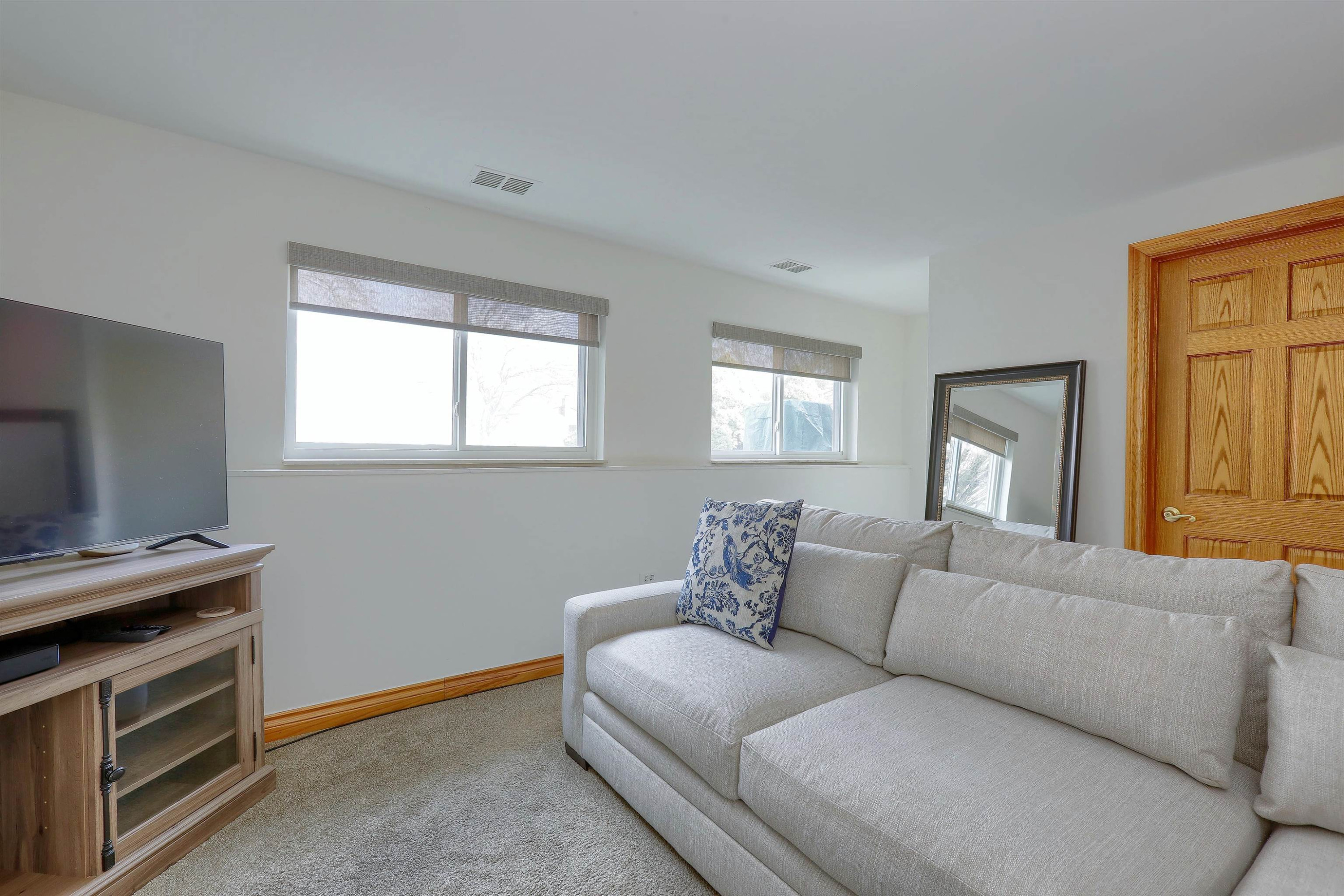 34405 Shorewood Street, Chesterfield, MI 48047 — Photo 15