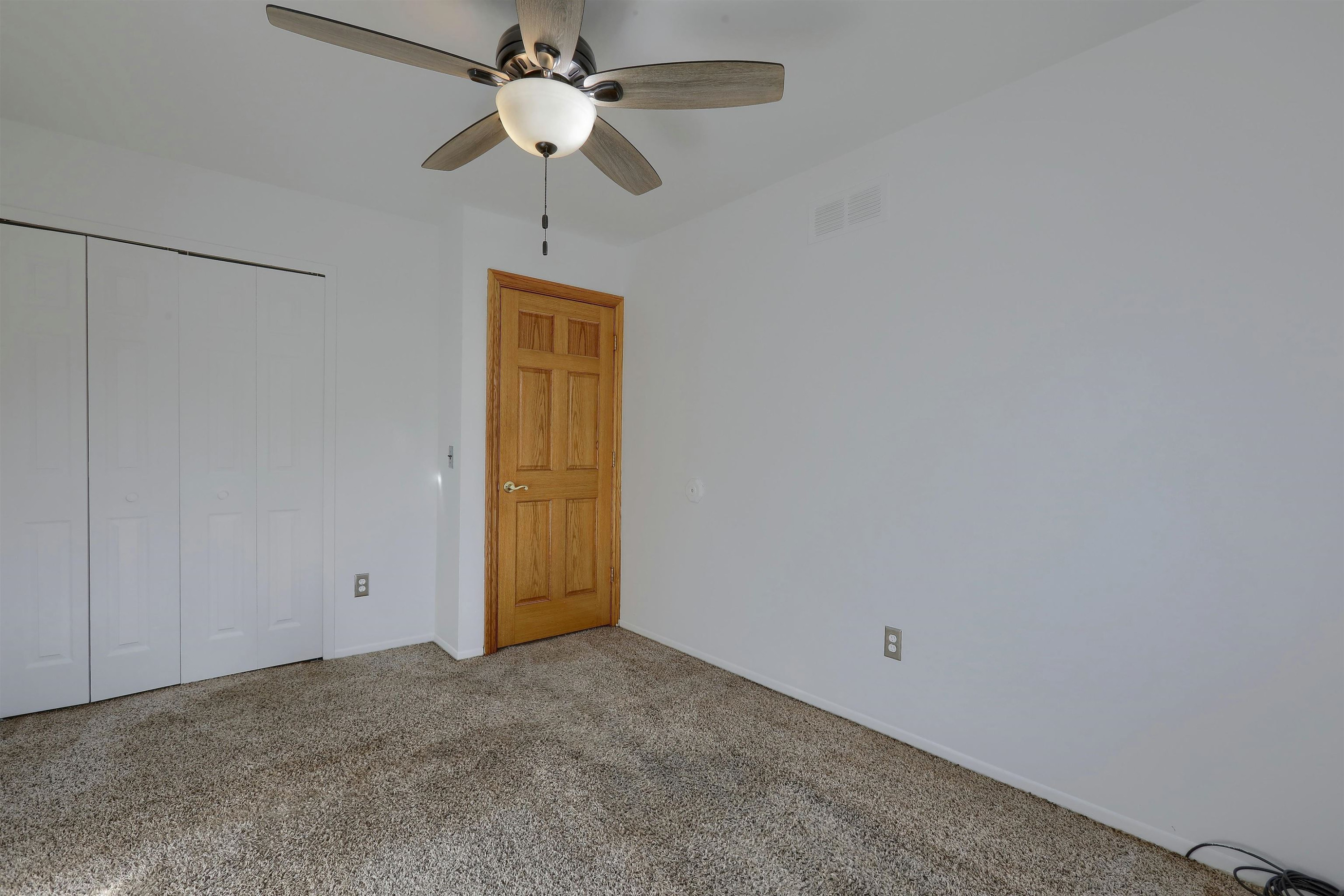 34405 Shorewood Street, Chesterfield, MI 48047 — Photo 25