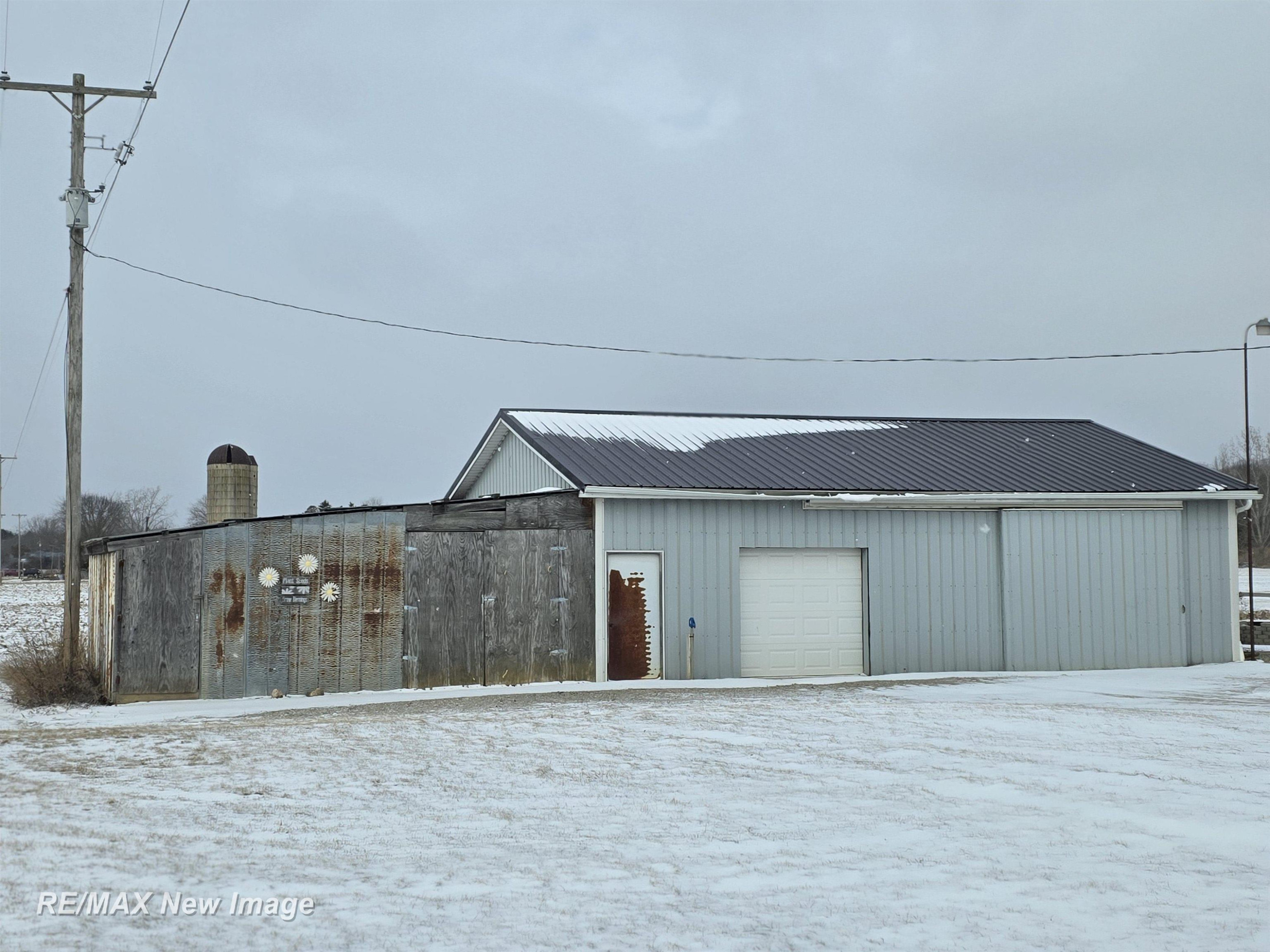16475 Baldwin Road, Chesaning, MI 48616 — Photo 24