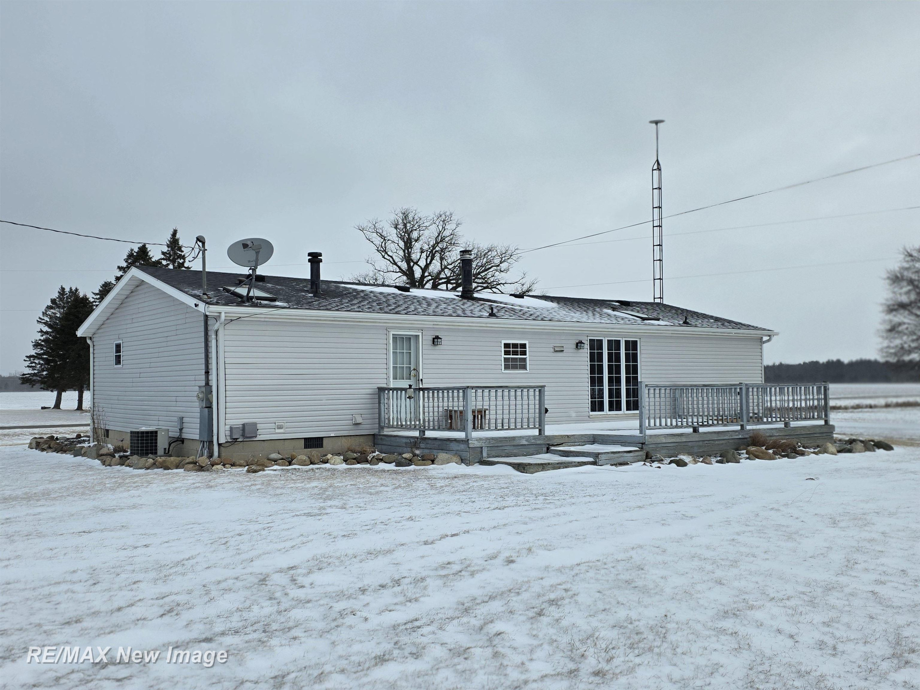16475 Baldwin Road, Chesaning, MI 48616 — Photo 26