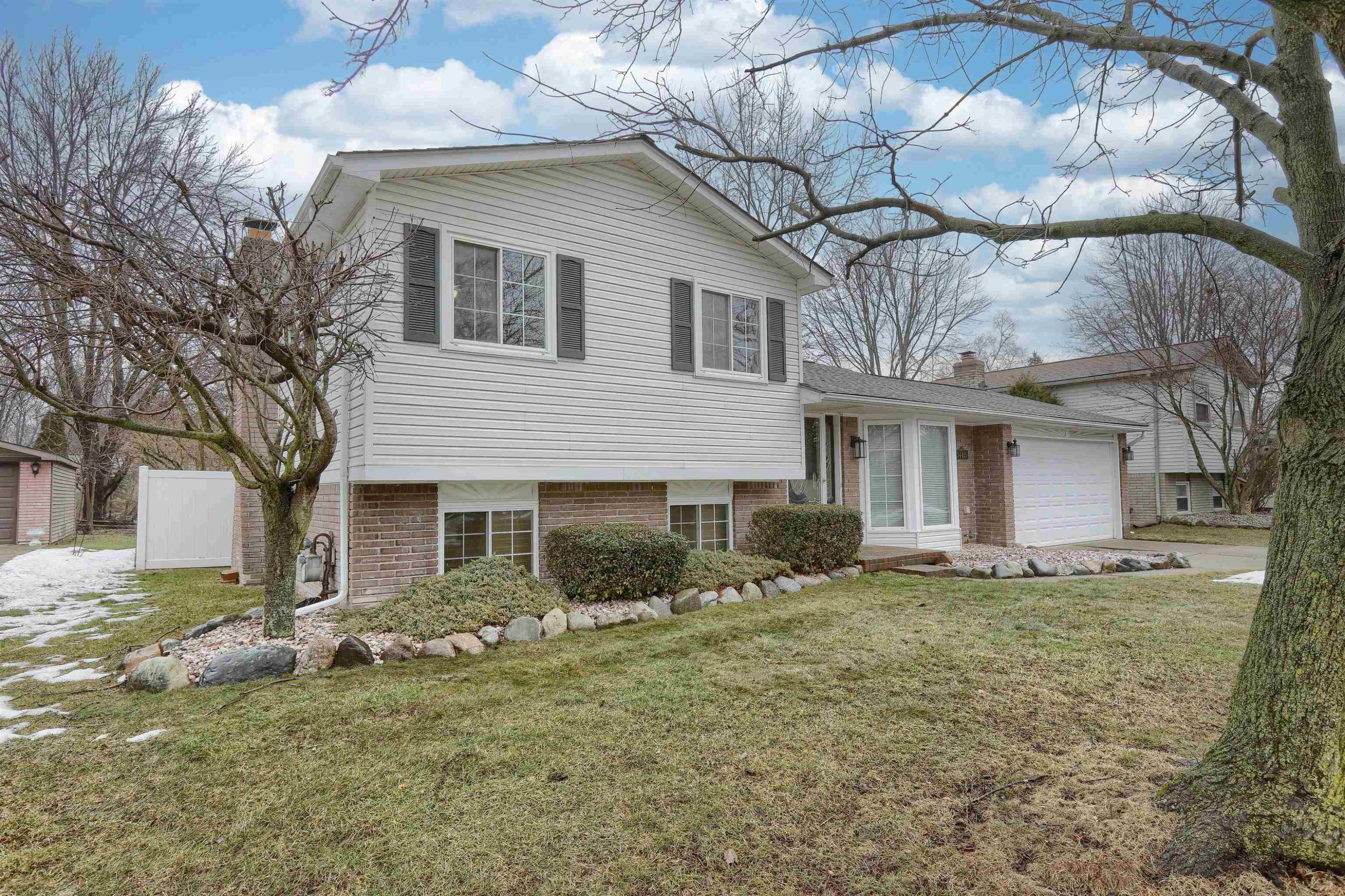 34405 Shorewood Street, Chesterfield, MI 48047 — Photo 32
