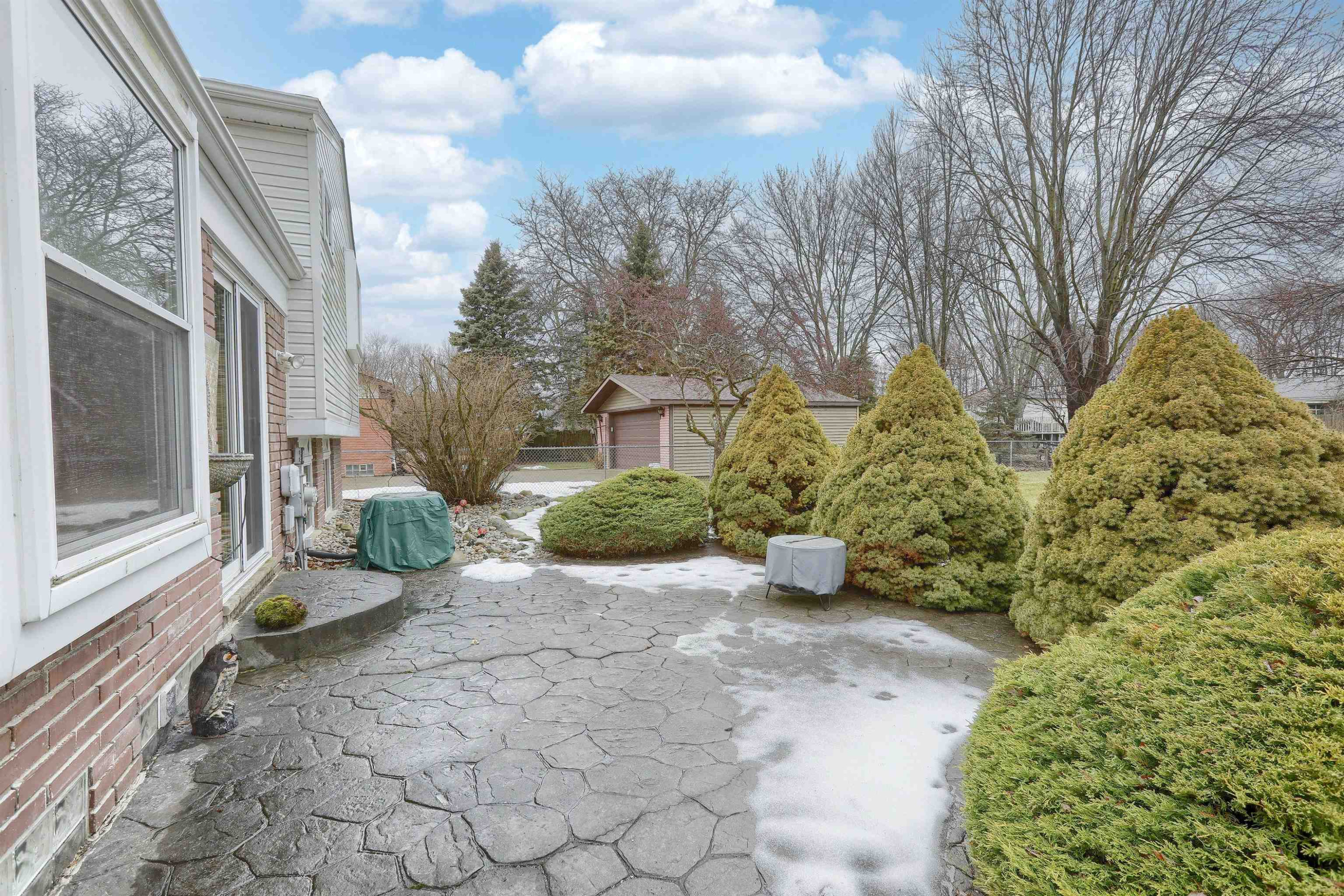 34405 Shorewood Street, Chesterfield, MI 48047 — Photo 35