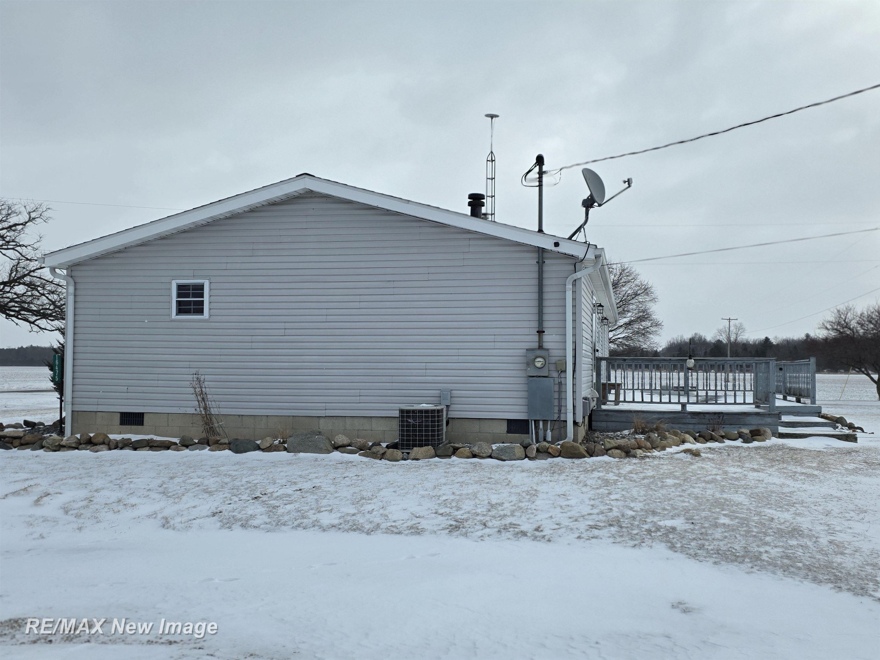 16475 Baldwin Road, Chesaning, MI 48616 — Photo 28