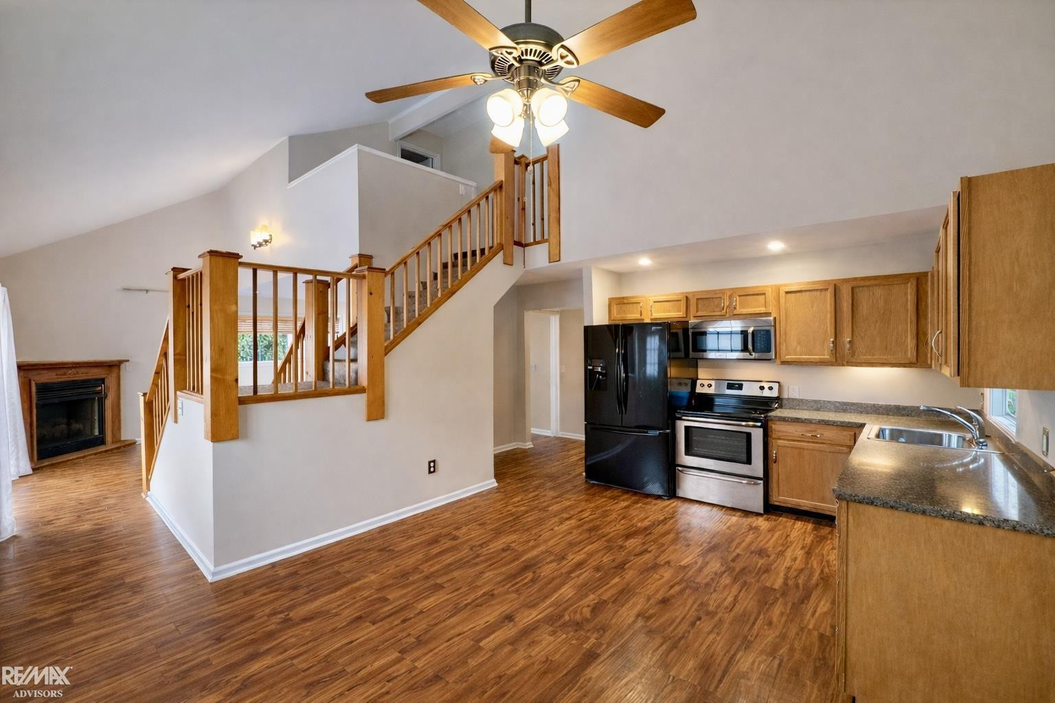 919 Smith Street, Algonac, MI 48001 — Photo 2