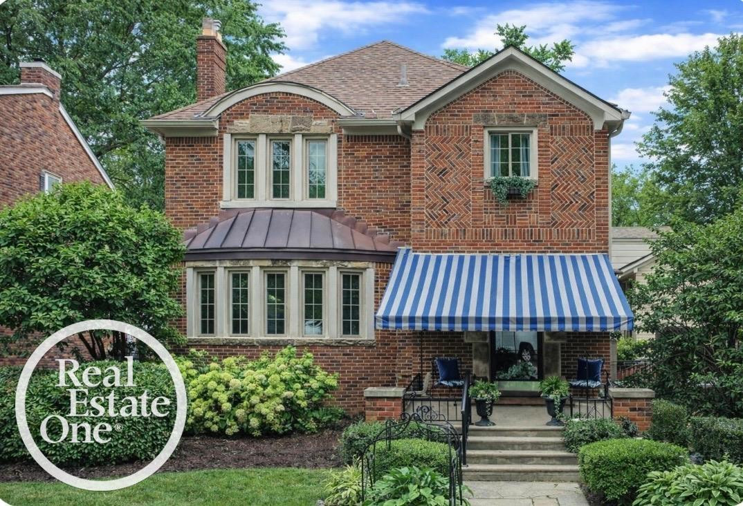 256 Fisher Road, Grosse Pointe Farms, MI 48230 — front exterior