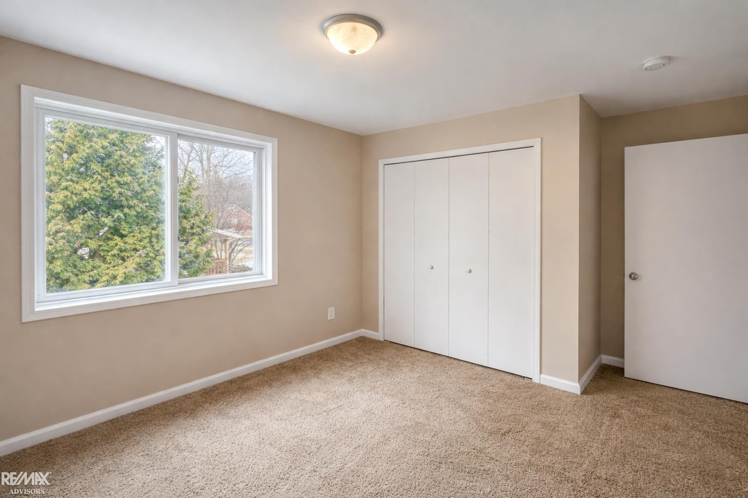 919 Smith Street, Algonac, MI 48001 — Photo 7