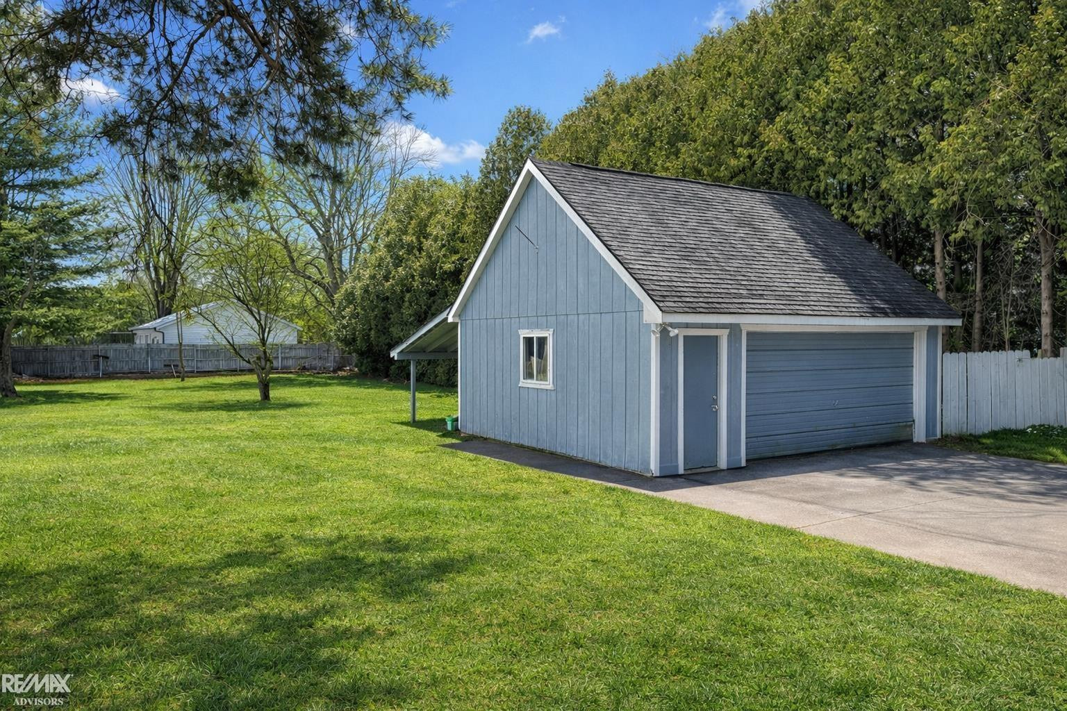 919 Smith Street, Algonac, MI 48001 — Photo 14