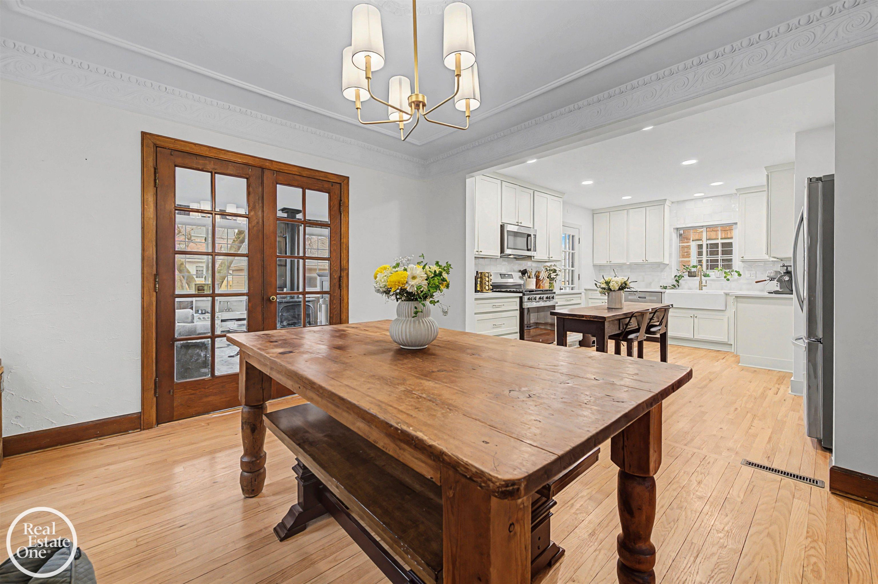 256 Fisher Road, Grosse Pointe Farms, MI 48230 — Photo 9
