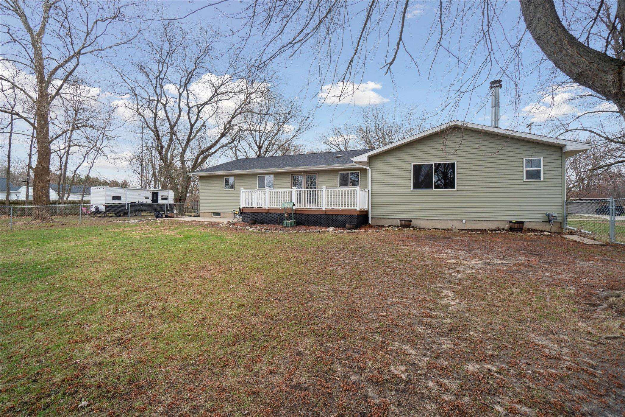 739 Gasper Street, Chesaning, MI 48616 — Photo 33
