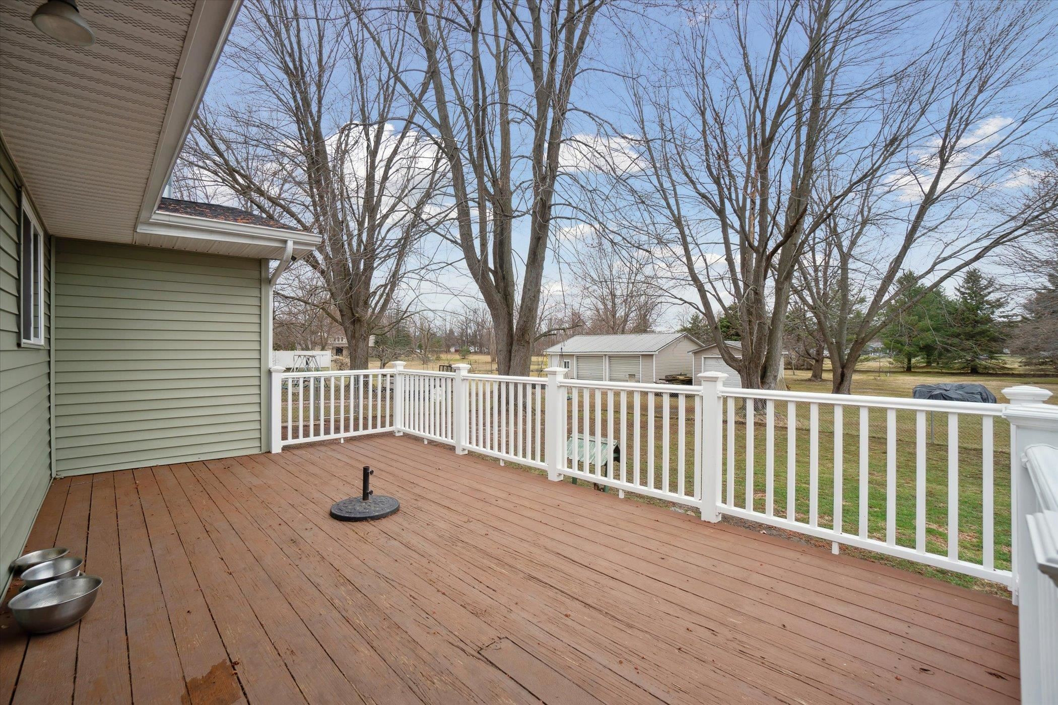 739 Gasper Street, Chesaning, MI 48616 — Photo 34