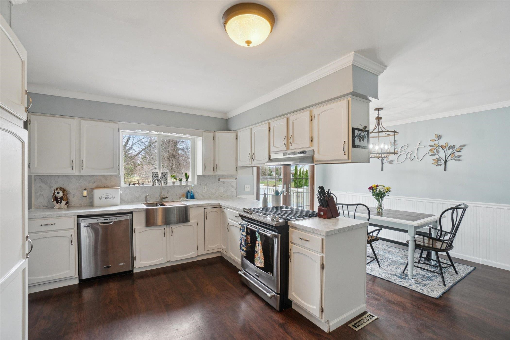 739 Gasper Street, Chesaning, MI 48616 — Photo 11