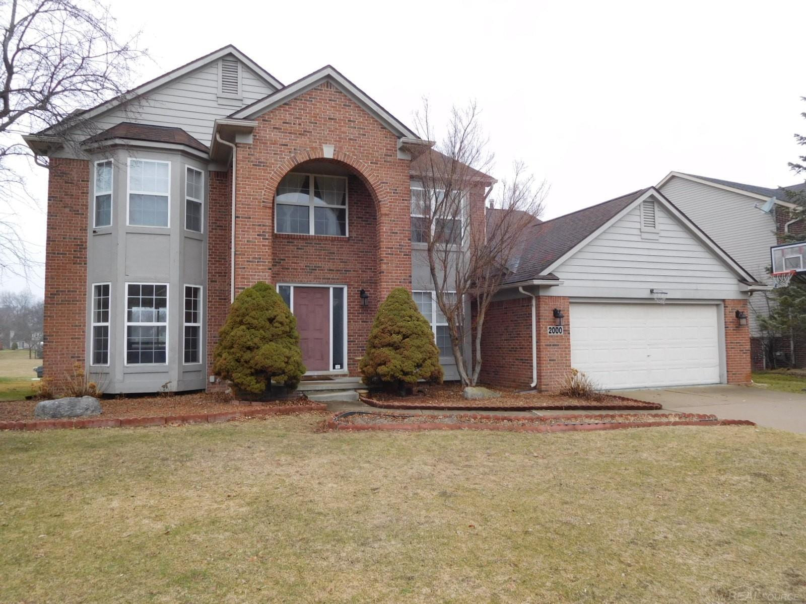 9619 Tree Top Court, Pinckney, MI, 48169