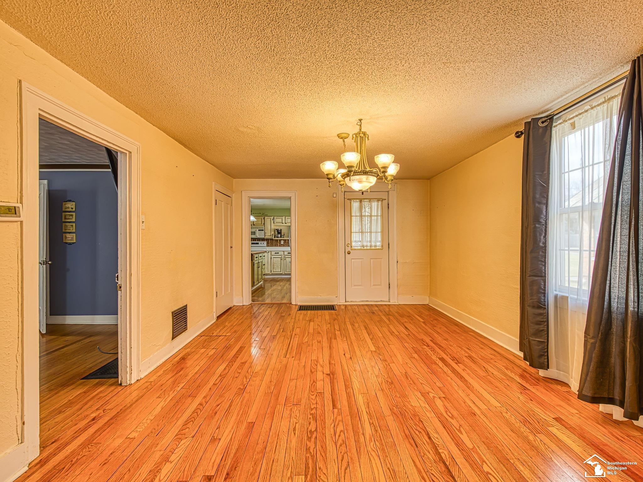 422 E 1st Street, Monroe, MI 48161 — Photo 8