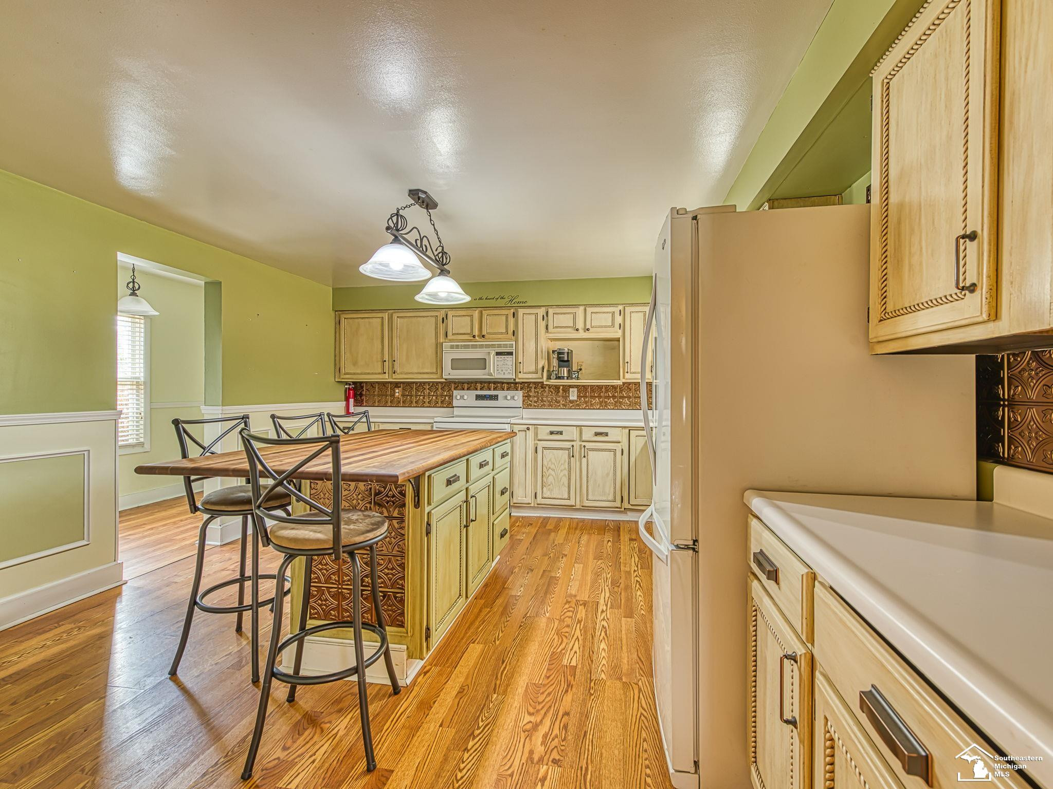 422 E 1st Street, Monroe, MI 48161 — Photo 11