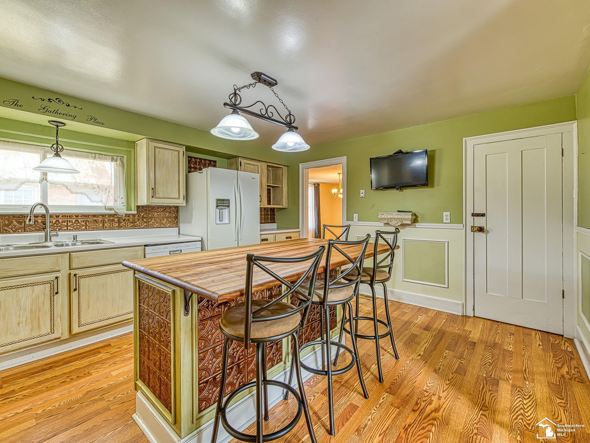 422 E 1st Street, Monroe, MI 48161 — Photo 13