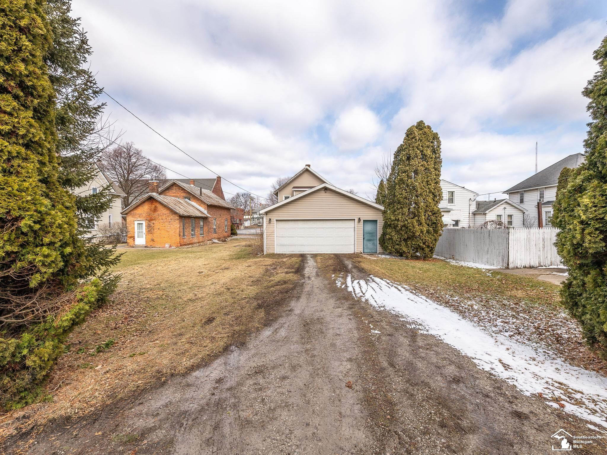 422 E 1st Street, Monroe, MI 48161 — Photo 38