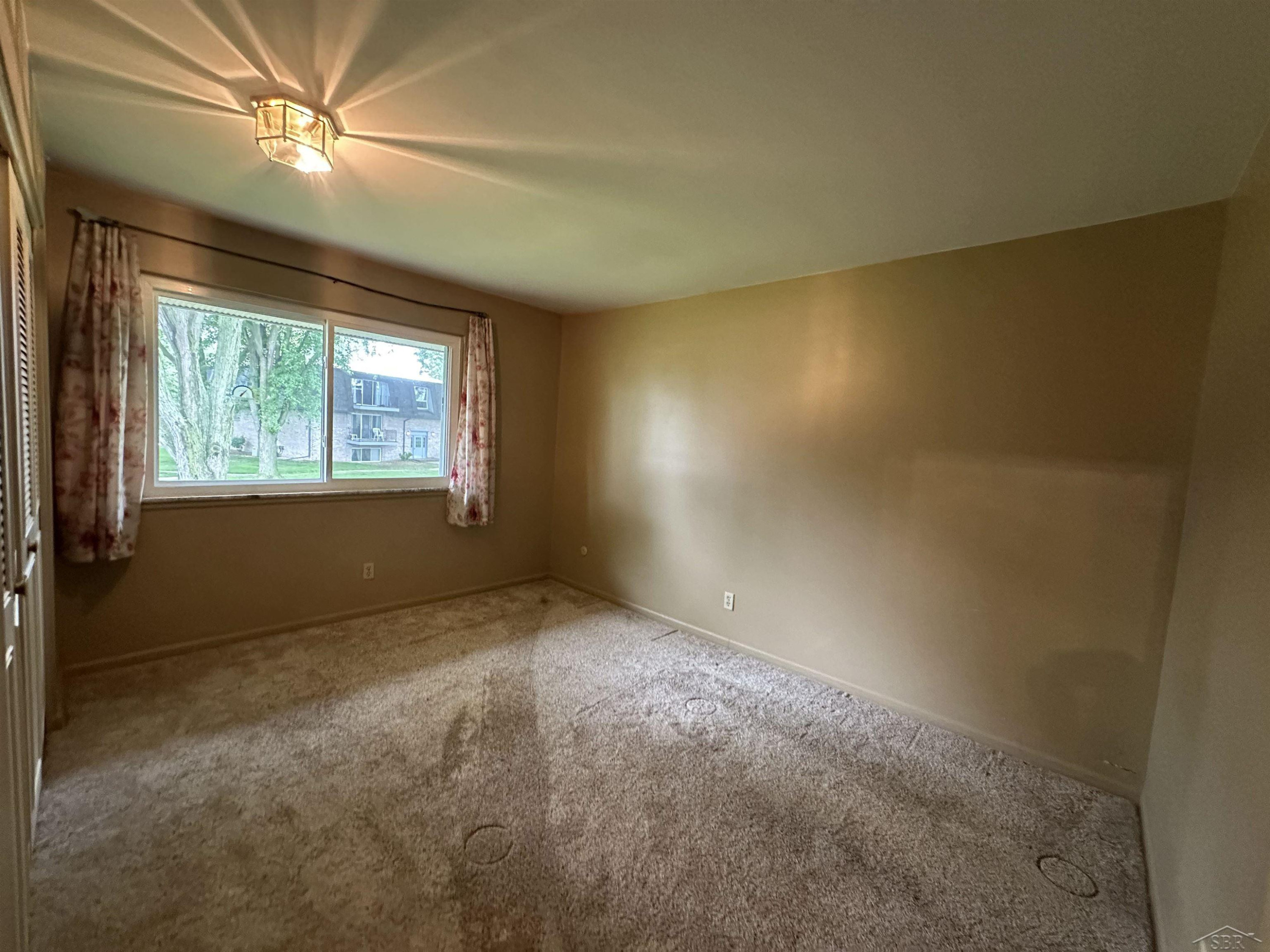 101 Provincial Court, 48, Saginaw, MI 48638 — Photo 10