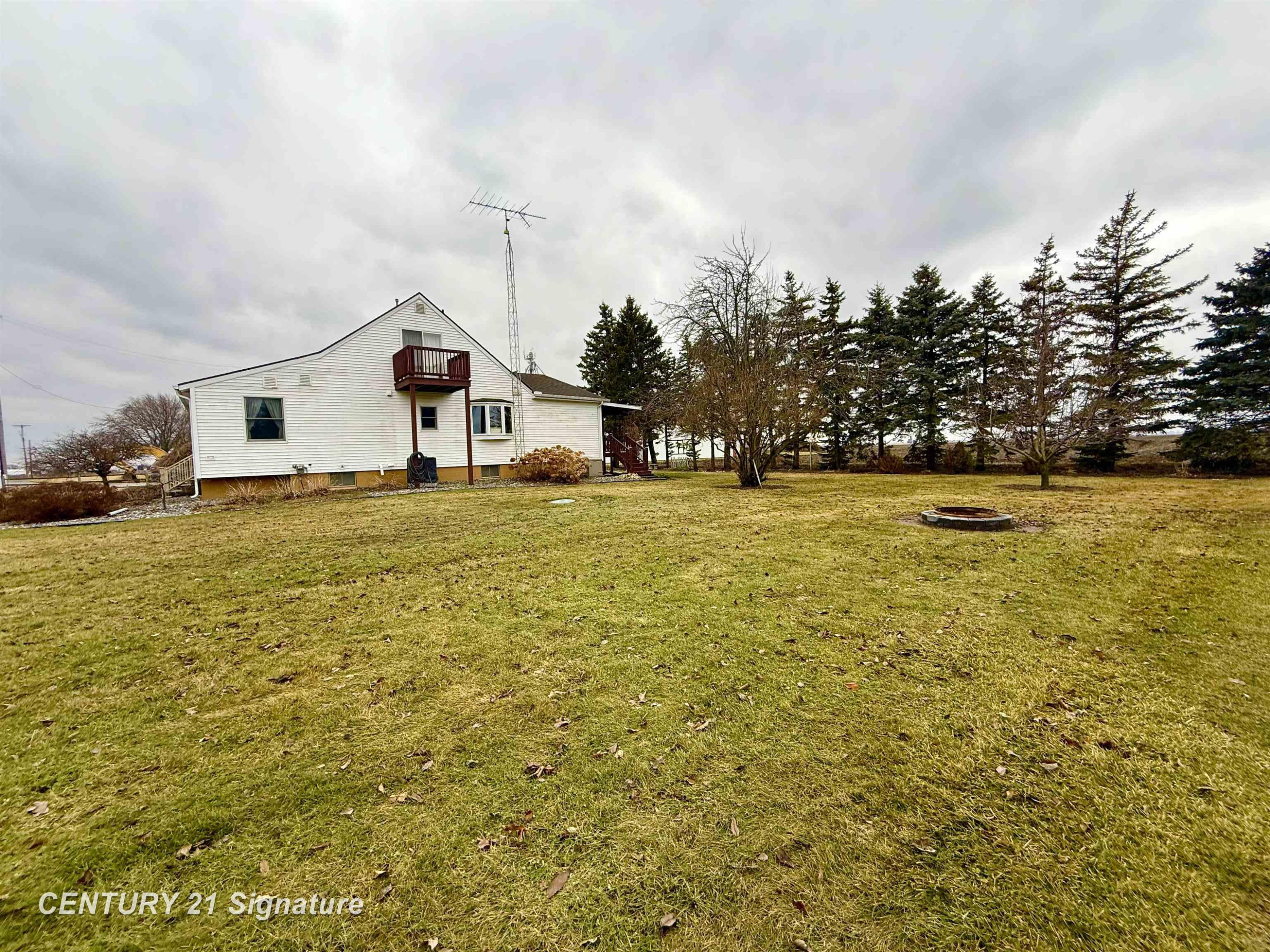 3705 N Beyer Road, Saginaw, MI 48601 — Photo 3