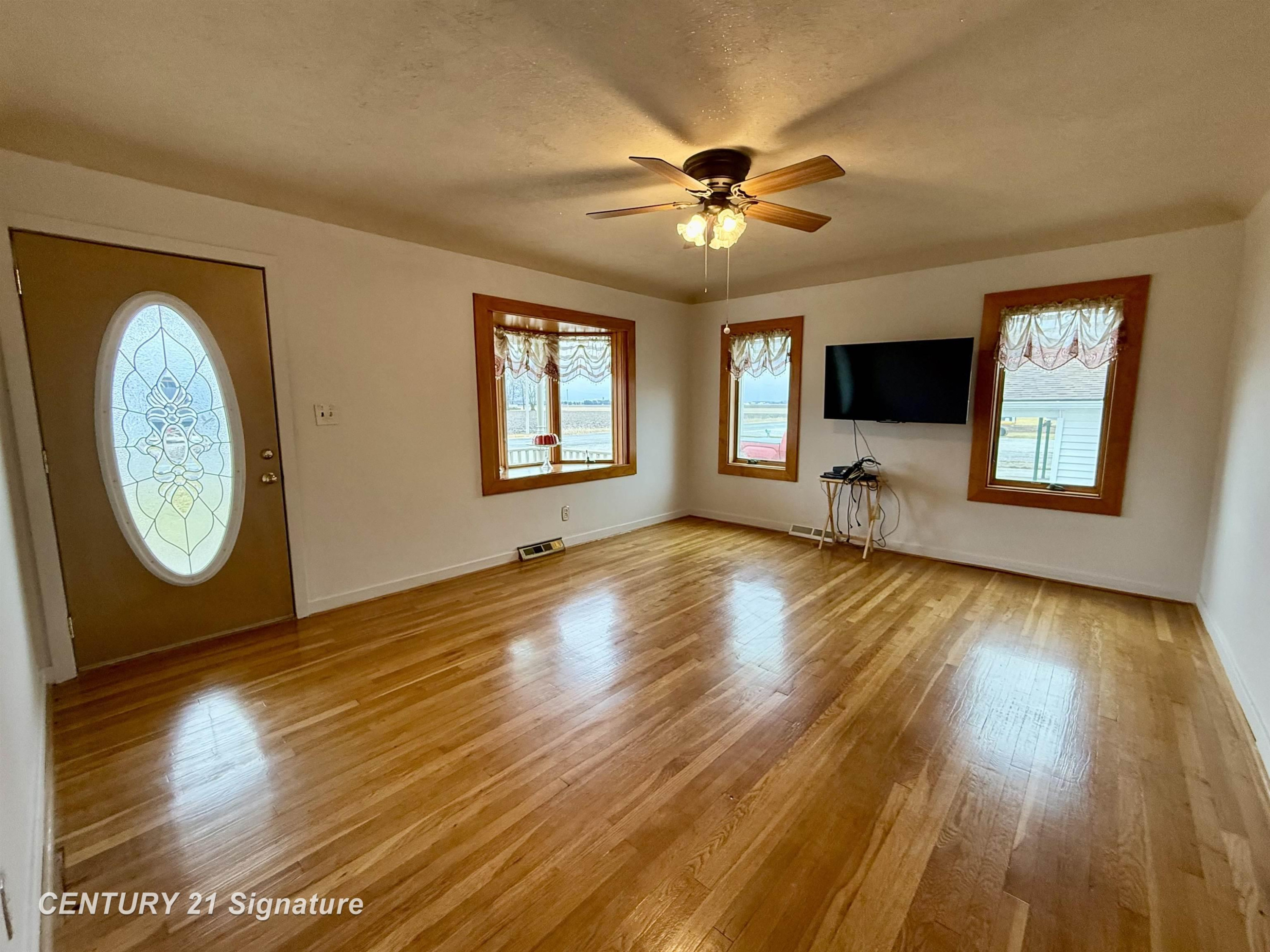 3705 N Beyer Road, Saginaw, MI 48601 — Photo 4