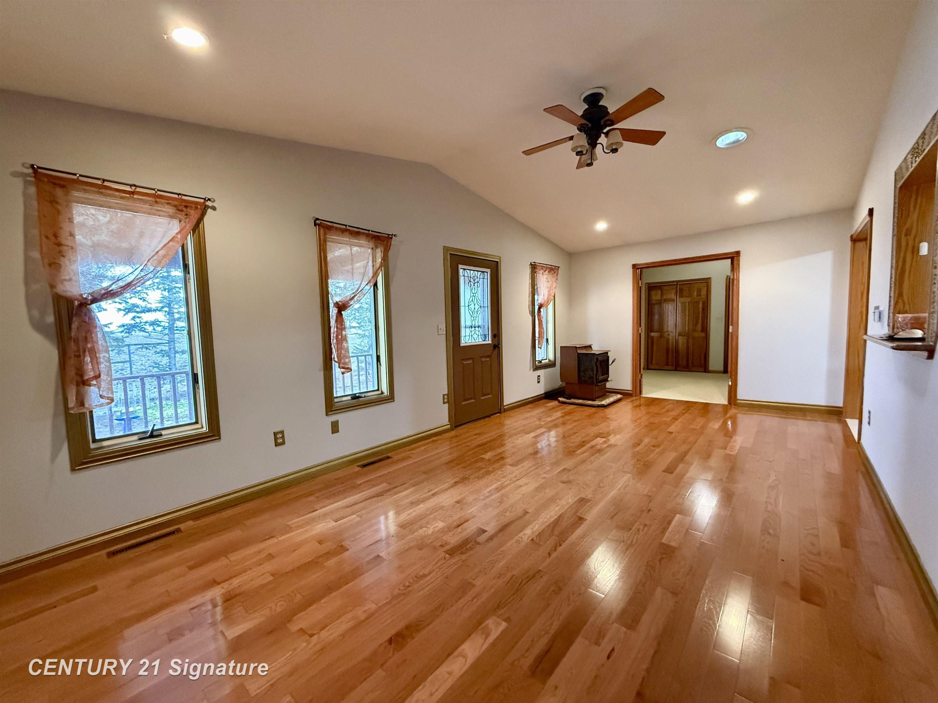 3705 N Beyer Road, Saginaw, MI 48601 — Photo 9