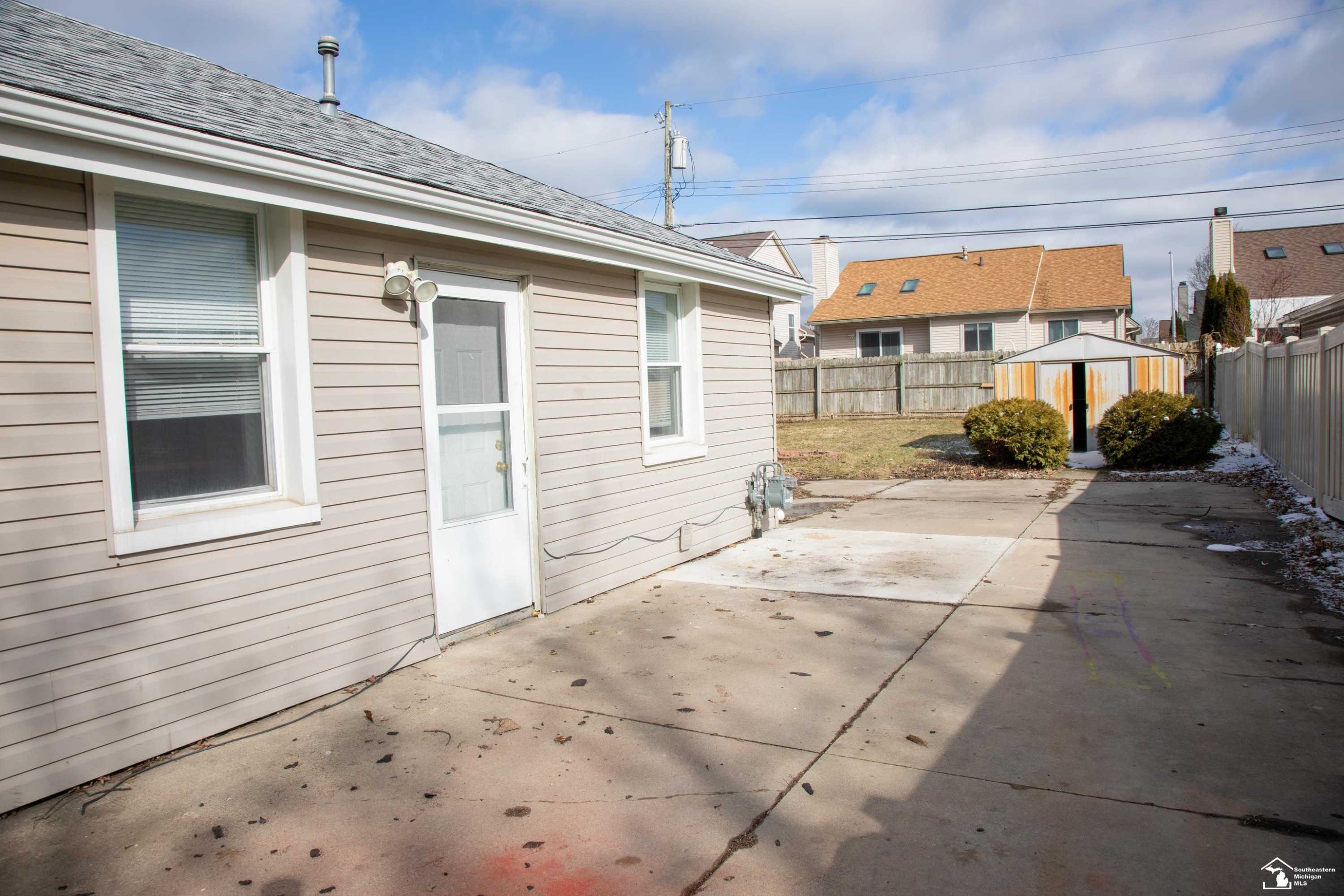 5323 Lathrop Street, Trenton, MI 48183 — Photo 18