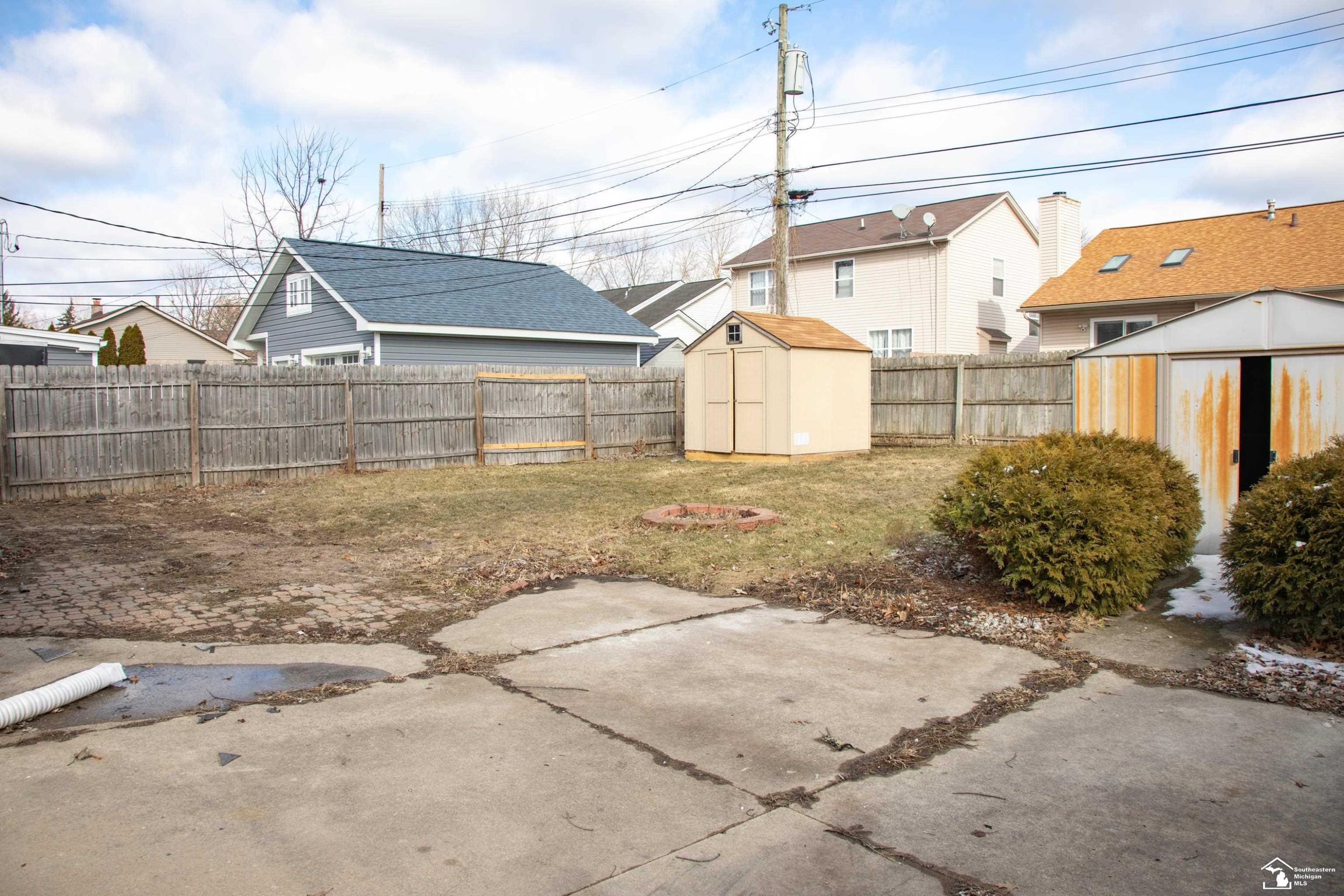 5323 Lathrop Street, Trenton, MI 48183 — Photo 19
