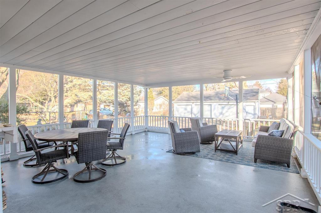 21 W Hannum Boulevard, Saginaw, MI 48602 — Photo 43