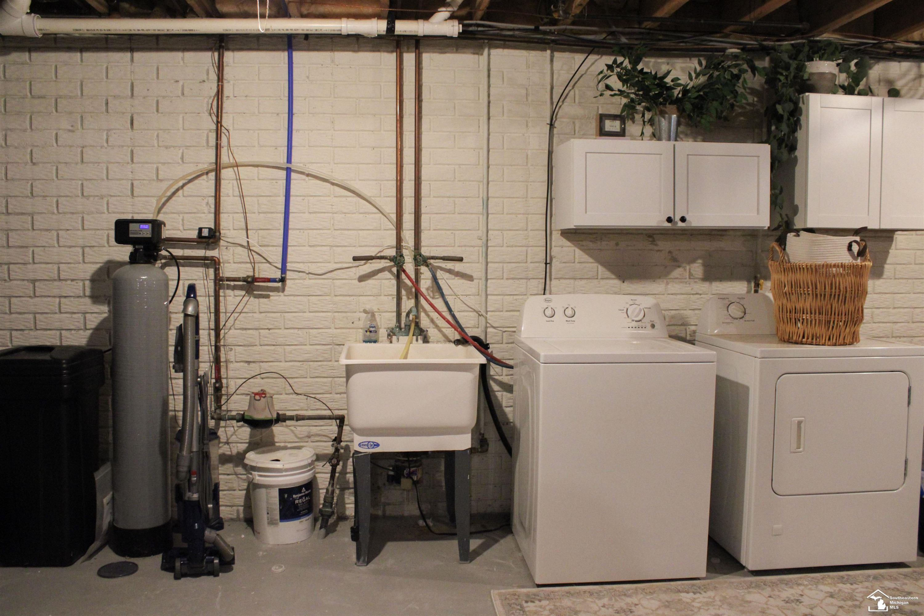 1059 Old Leake Court, Holly, MI 48442 — Photo 35