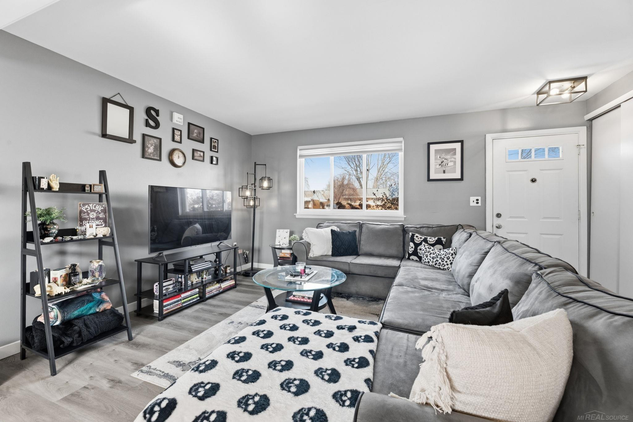 17548 Adolph Avenue, Fraser, MI 48026 — Photo 4