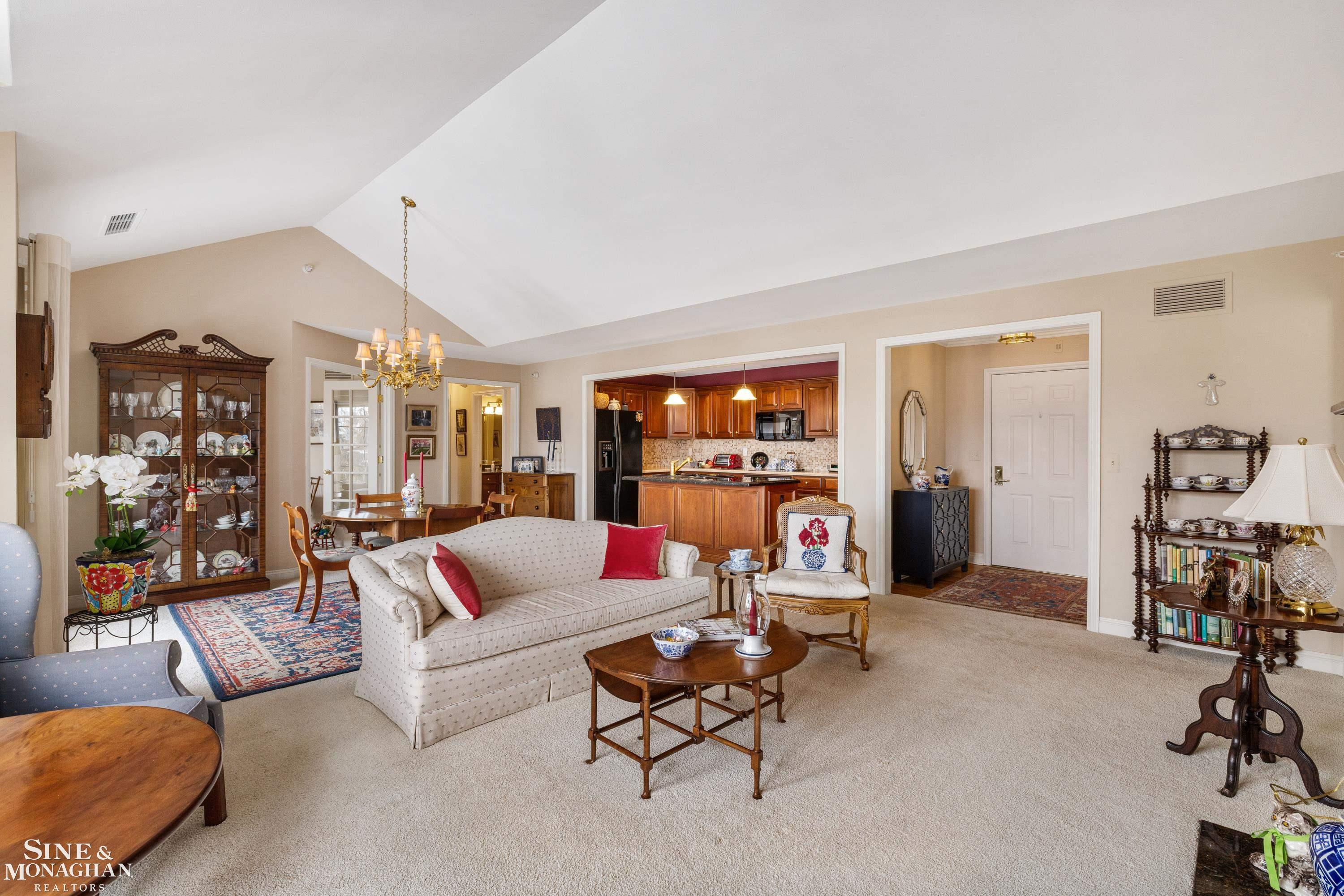 32 Pointe Park Place, Grosse Pointe Park, MI 48230 — Photo 10