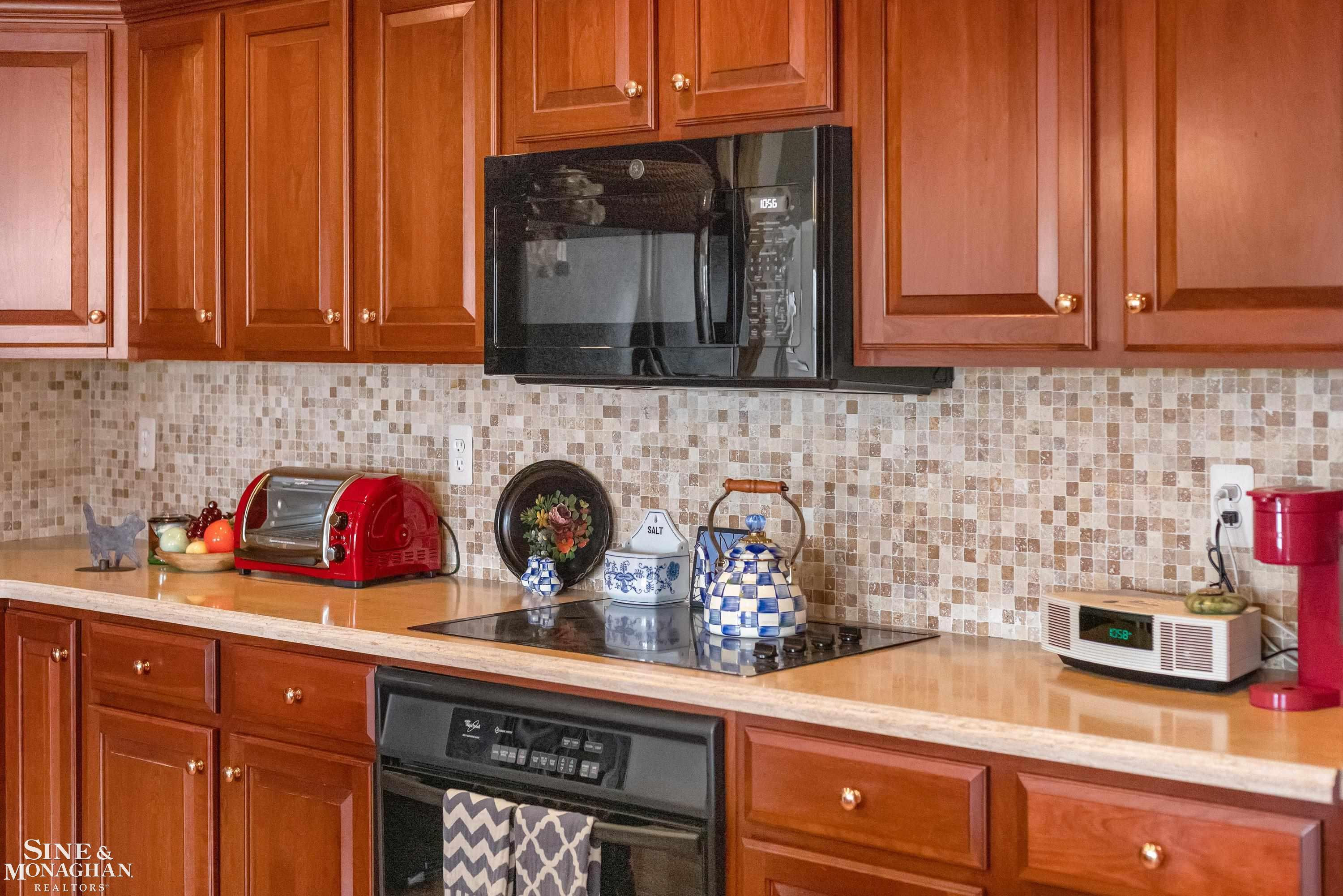 32 Pointe Park Place, Grosse Pointe Park, MI 48230 — Photo 14