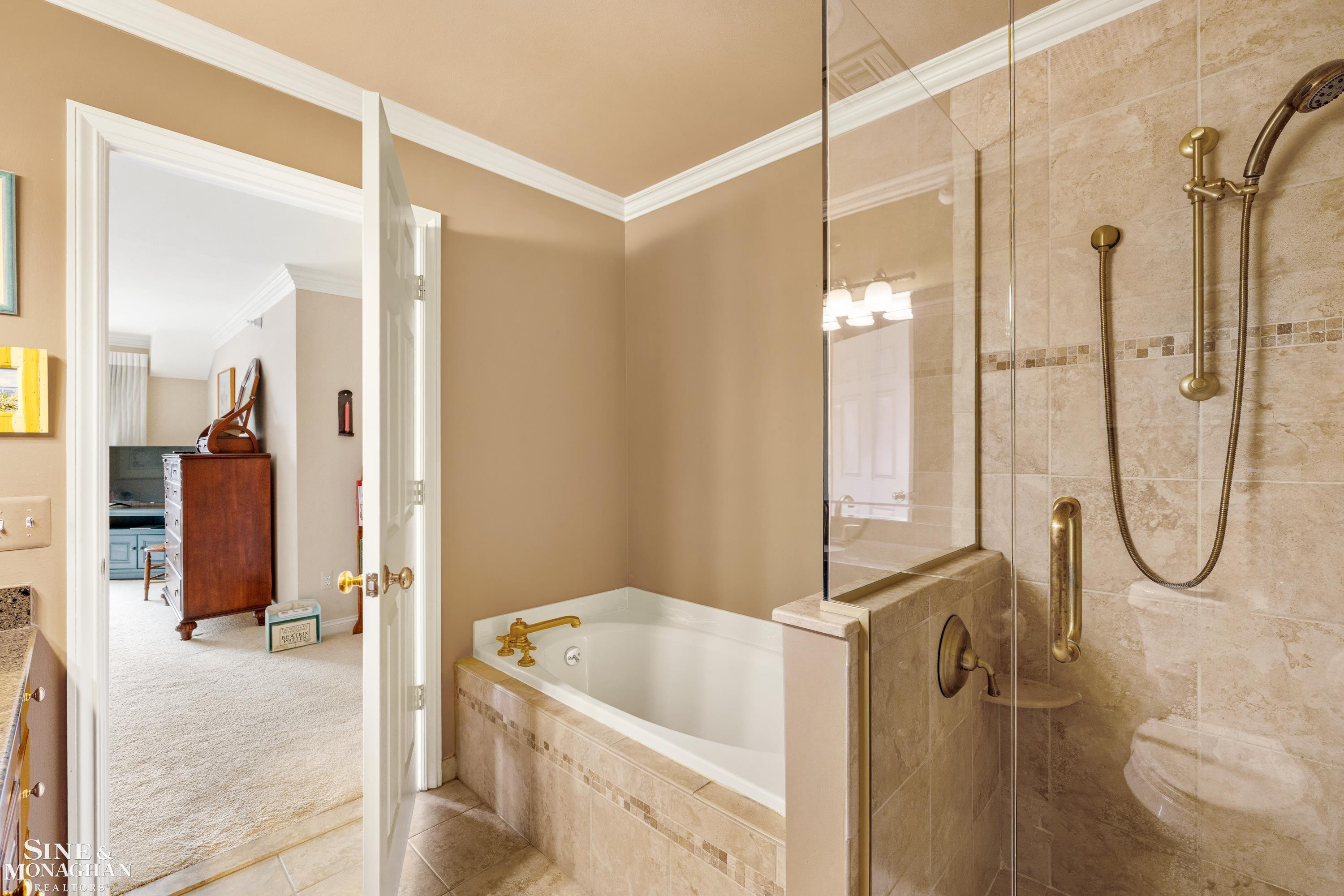 32 Pointe Park Place, Grosse Pointe Park, MI 48230 — Photo 29