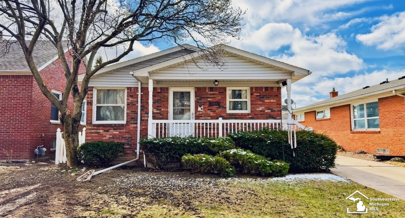 504 Rosewood Avenue, Monroe, MI 48162 — Photo 3