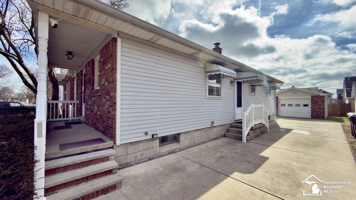 504 Rosewood Avenue, Monroe, MI 48162 — Photo 5