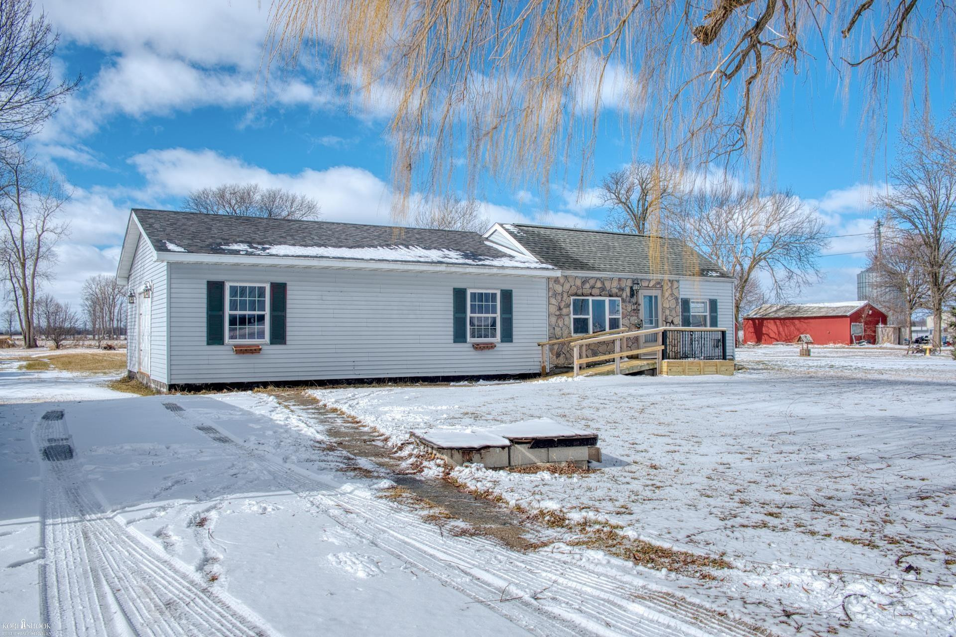 1201 N Kerby Road, Corunna, MI 48817 — Photo 32