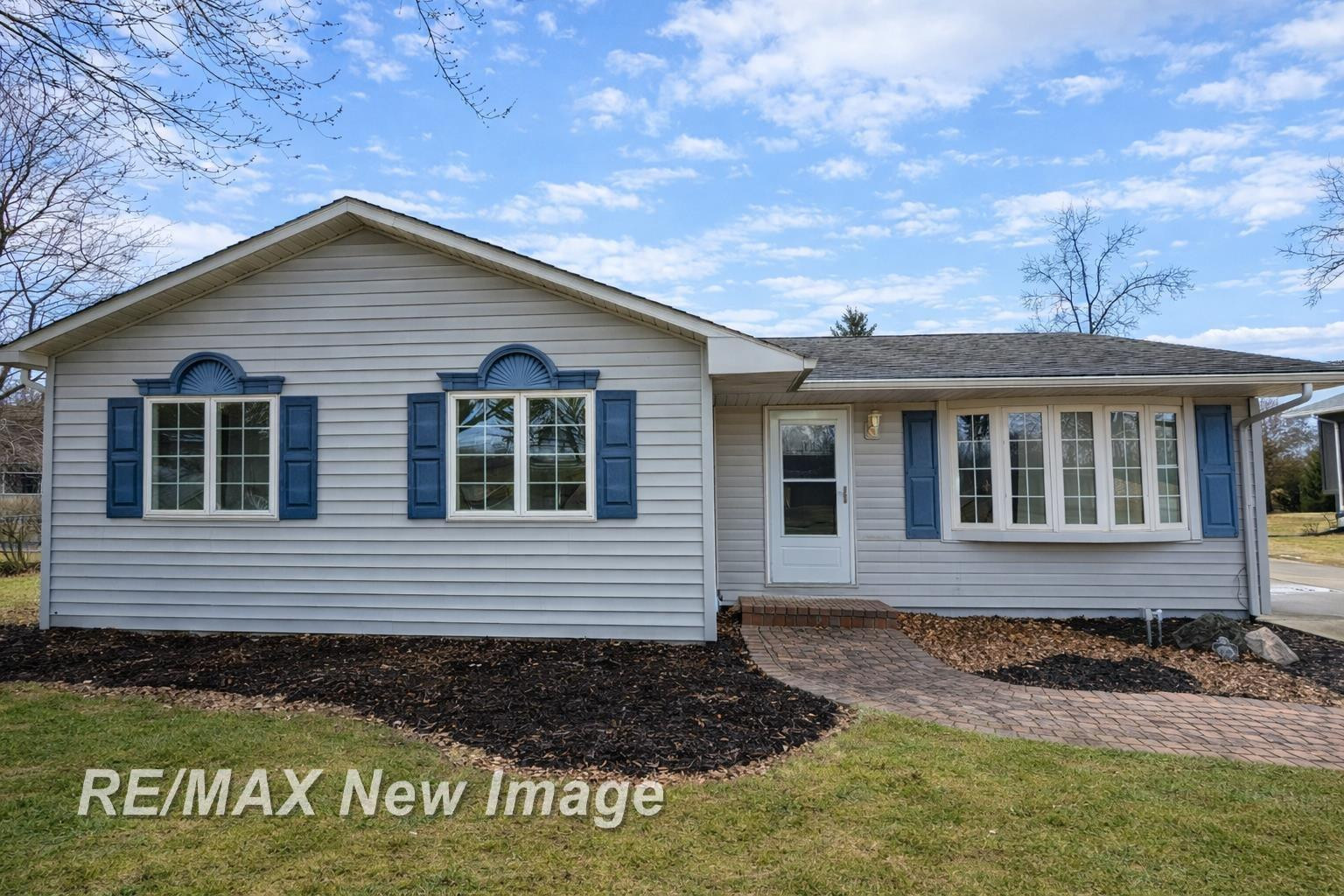 4736 Moeller Drive, Bay City, MI 48706 — Photo 18