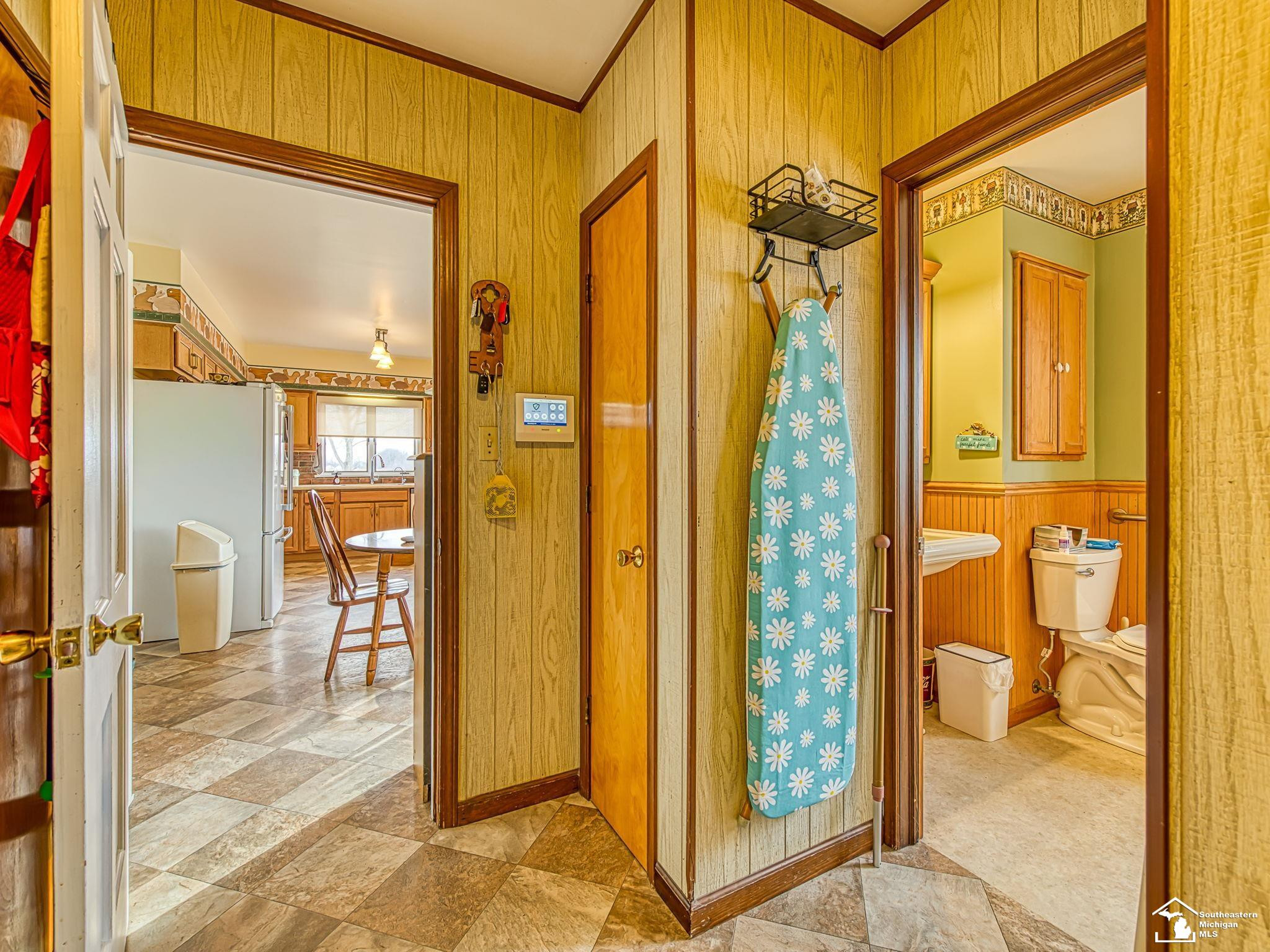 6768 Shull Road, Tecumseh, MI 49286 — Photo 9